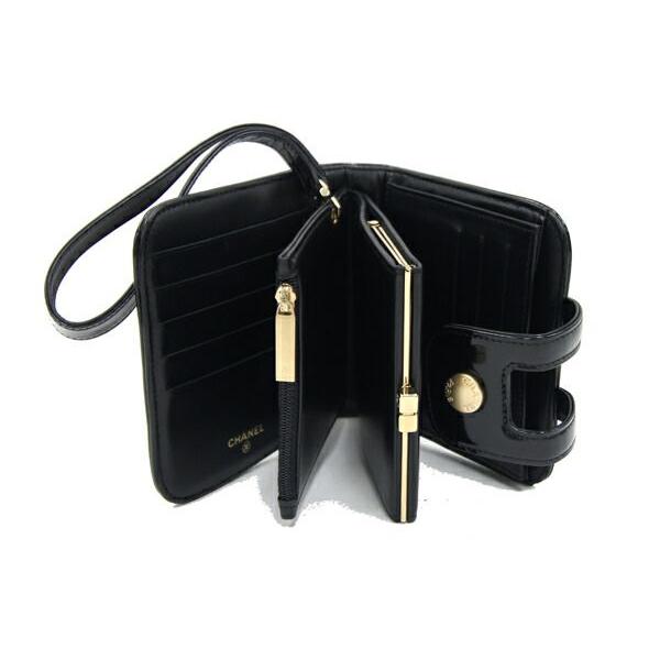 CHANEL（シャネル） 二つ折り財布 チョコバー ブラック パテントレザー 