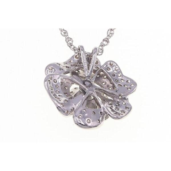【ダイヤモンド】 ペンダントトップ ヒヨコモチーフ ダイヤモンド 計0.26ct K18WG 【中古】 ダイヤモンド ネックレス フラワーモチーフ D0.83ct K18 WG 中古