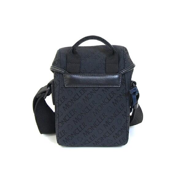 MONCLER（モンクレール） ショルダーバッグ スプレッド クロスボディ