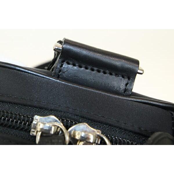 中古バーバリーブラックレーベルボディバッグ BURBERRY BLACK LABEL（バーバリーブラックレーベル） バーバリー