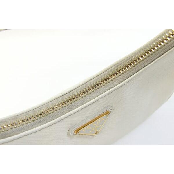 PRADA（プラダ） ワンショルダーバッグ 1BC204 アイボリー レザー 中古 
