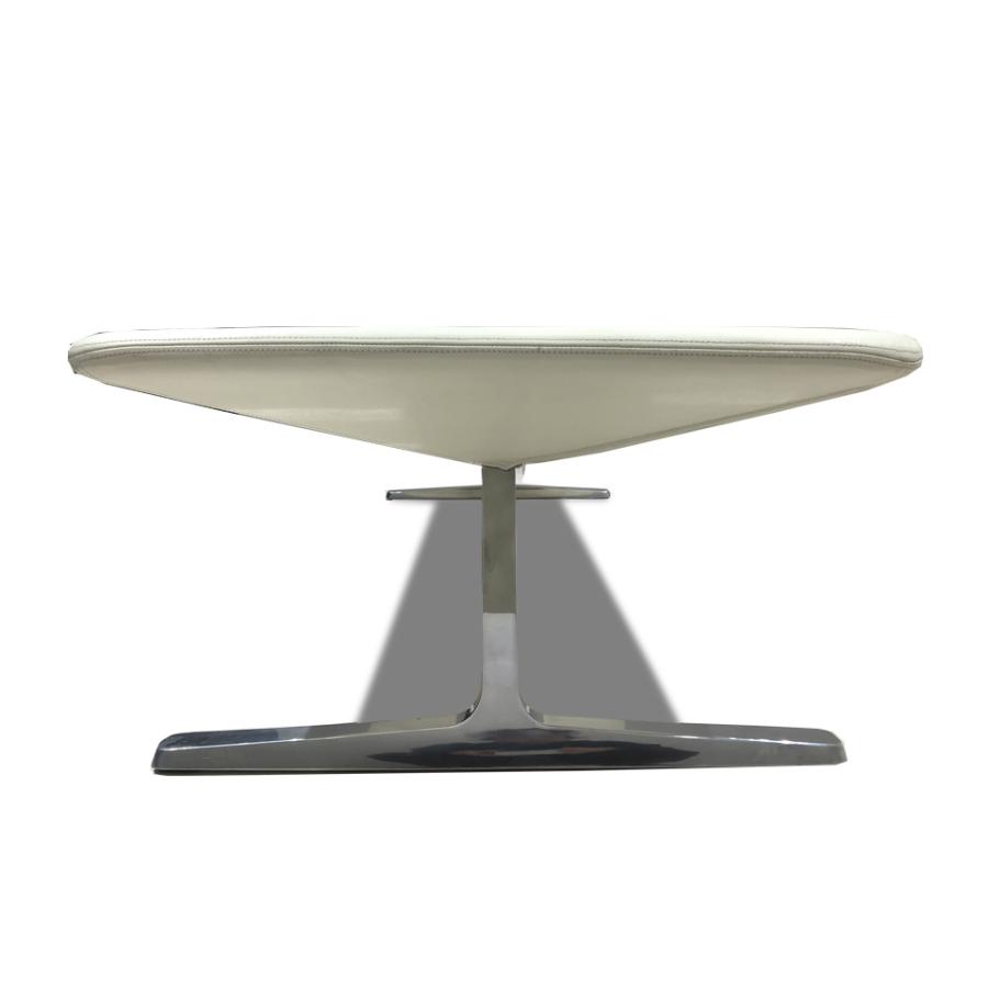 【 中古 】 CASSINA IXC アリアス TT３FLATベンチソファ 本革 高級家具 リユース家具 デザイナーズチェア デザイナーズ家具 送料無料_2