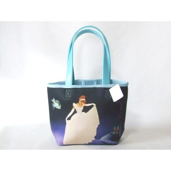 ディズニープリンセス シンデレラプリントミニトートバッグ ウェットスーツ素材 ゆめのれんドットコム 通販 Yahoo ショッピング