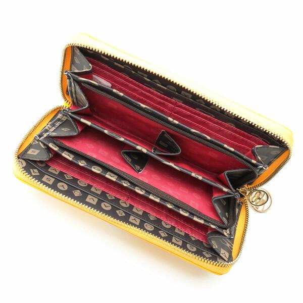 SAVOY（サボイ） エナメルにミニモノグラム柄を型押した長財布