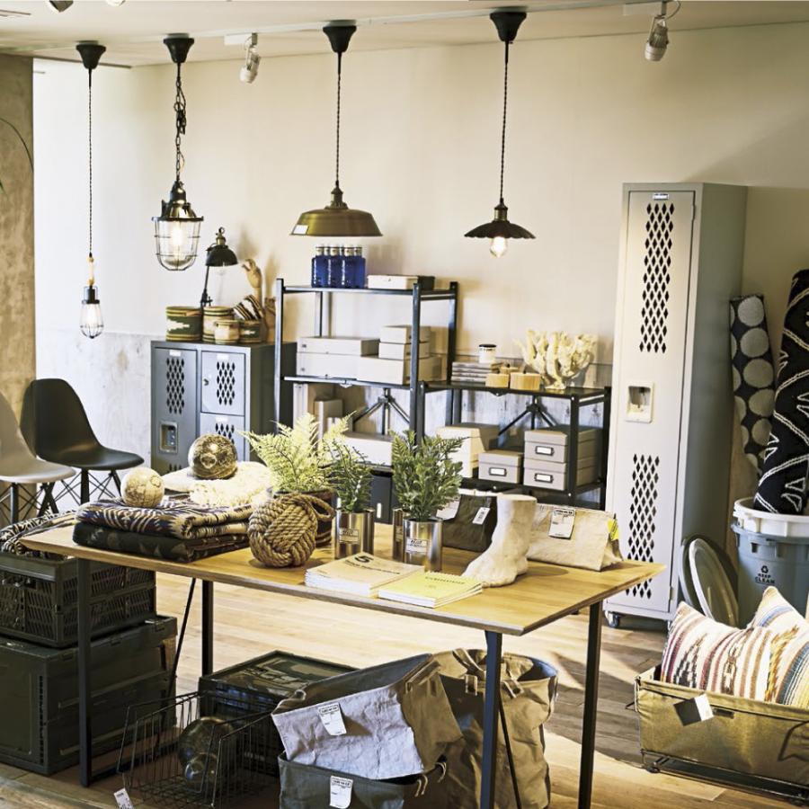 ロック スチールチェスト L キャスター付 可動式チェスト 収納 インダストリアルインテリア かっこいい 男前 おしゃれ キャスター付 可動式チェスト 収納 Az Tpn 41 インテリア雑貨のマッシュアップ 通販 Yahoo ショッピング