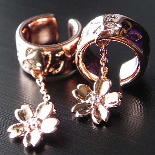 桜モチーフ　イヤーカフ イヤーカフ 両耳 左耳 右耳 一個売り 桜風 さくら フラワー