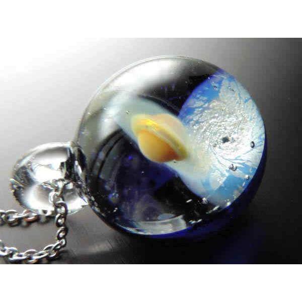 1点物、土星＆地球・月ガラスネックレス メンズネックレス 土星＆宇宙 