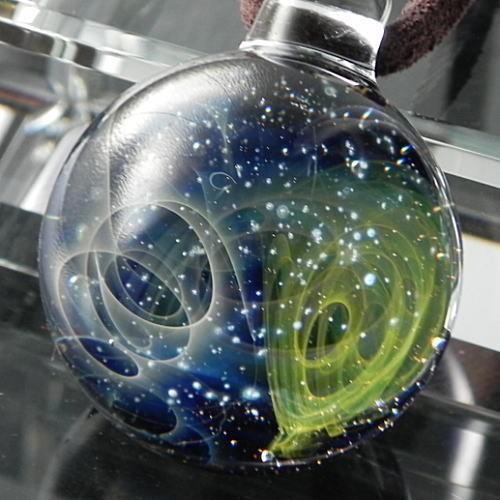 1点物、ガラスネックレス 銀河 メンズネックレス ガラスペンダント