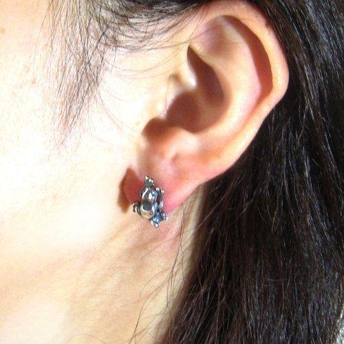シルバーピアス 蛙kaeru/蛙ピアス/和風アクセサリー メンズ