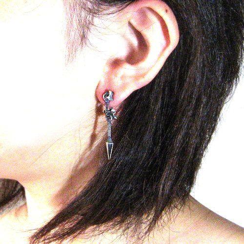 手裏剣ピアス 隠 Onn メンズピアス シルバーピアス 手裏剣 和風シルバーアクセサリー 忍者 ハンドメイド 日本製 ブランド仁zin Zin Piace Pi 01onn シルバーアクセサリー夢ロード 通販 Yahoo ショッピング