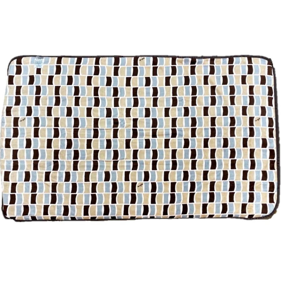 リバーシブル ひざ掛け 西川 Plune 140 80 マイケット 両面プリント Pl139 収納ケース付き ケット クリーム 2219 012 Reversibleket The センイシティー 通販 Yahoo ショッピング
