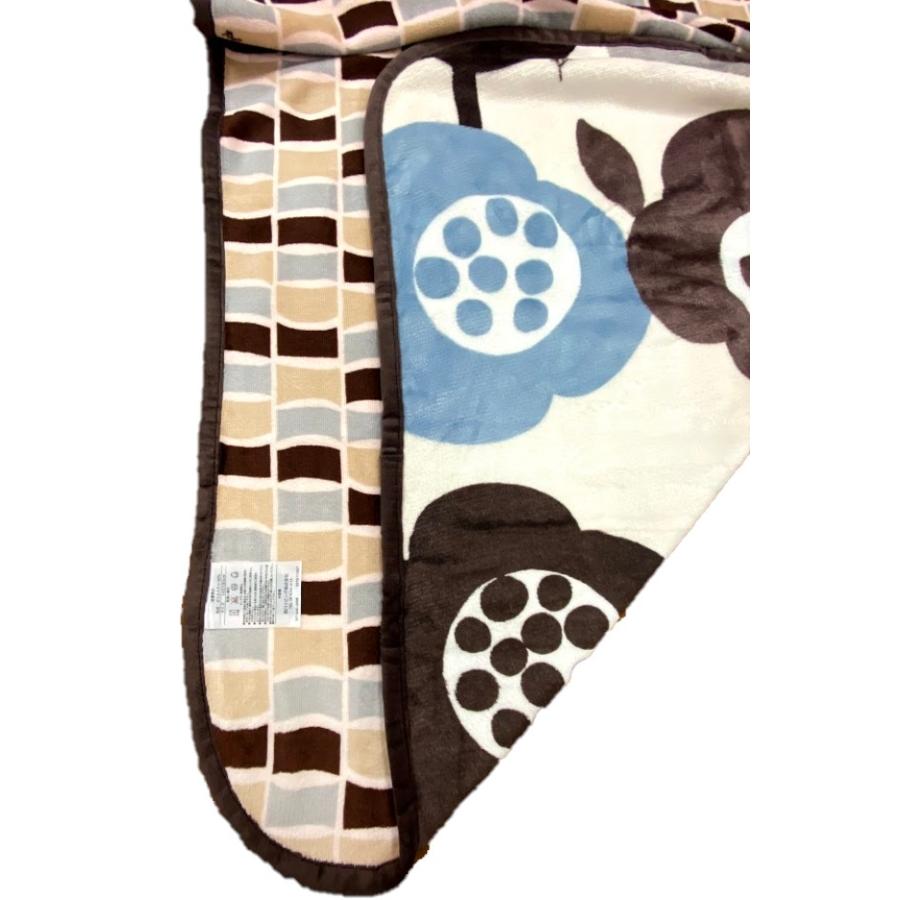 リバーシブル ひざ掛け 西川 Plune 140 80 マイケット 両面プリント Pl139 収納ケース付き ケット クリーム 2219 012 Reversibleket The センイシティー 通販 Yahoo ショッピング