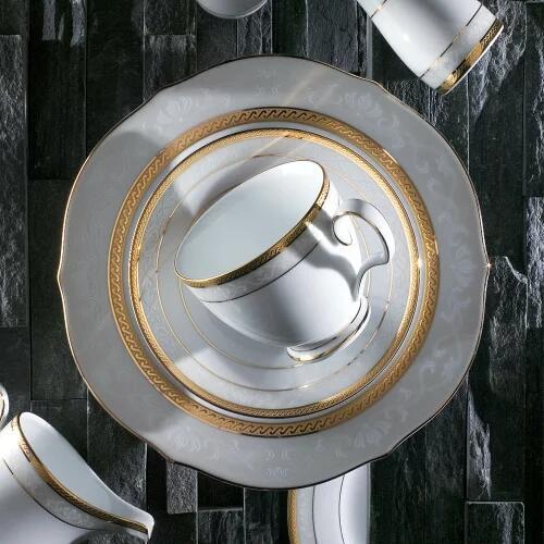 Noritake（ノリタケ）ハンプシャーゴールド カップ＆ソーサー 5客