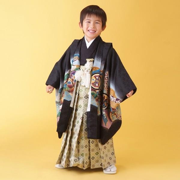 ☆tomayu専用☆５歳　シンプル着物 黒とベージュ 753 七五三 着物 レンタル 5歳 男の子 黒兜×ベージュ菱格子