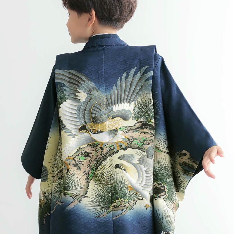 七五三用 紺色着物 鷹と花の刺繍 七五三 着物 レンタル 753 5歳 男の子 紺 鷹に松×黒縞(BY190) 端午の