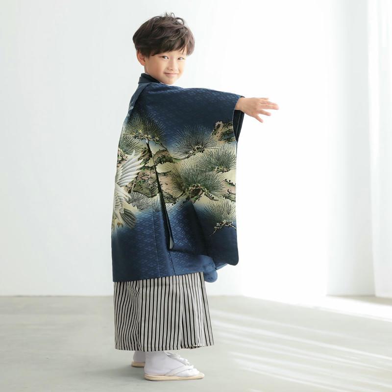 七五三 着物 レンタル 753 5歳 男の子 紺 鷹に松×黒縞(BY190) 端午の