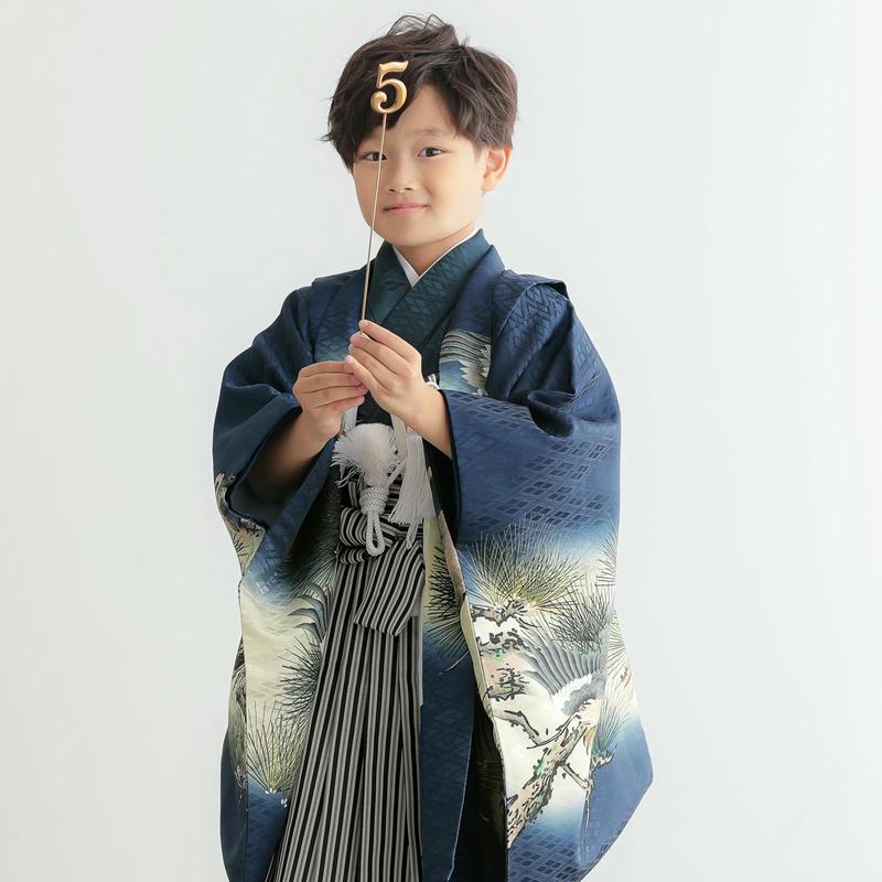 七五三 着物 レンタル 753 5歳 男の子 紺 鷹に松×黒縞(BY190) 端午の