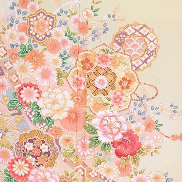 色留袖 レンタル 袷 クリーム色 裏鏡に花(E220) 対応身長155〜164cm  結婚式 叙勲 ホテル・式場への直送OK E219の画像