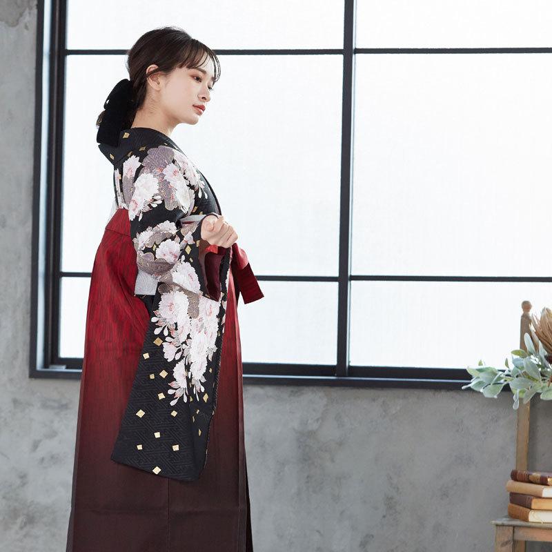袴レンタル 卒業式 袴セット 大学生 ジャパンスタイル 黒松牡丹に八重桜 謝恩会 女の子 二尺袖 貸衣装 G530 ジャパンスタイル 卒業式 大学生 謝恩会