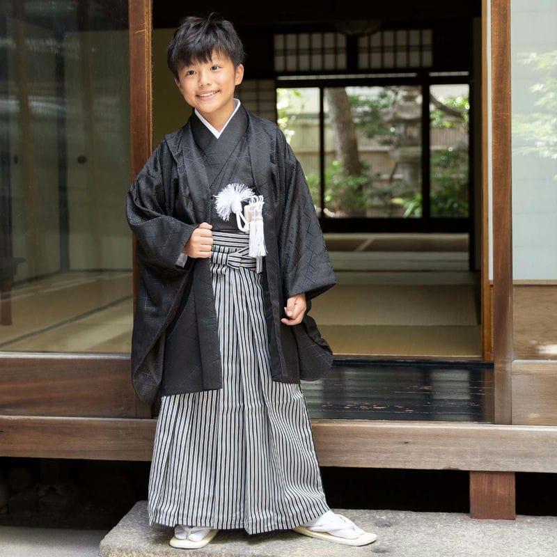 袴 小学生 160 オマケ付 羽織袴 レンタル 男子 小学生 黒紋付×縞袴 ジュニア 卒業式