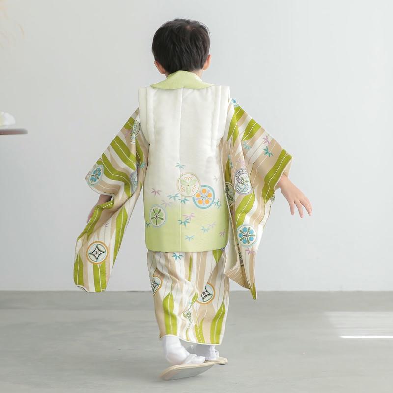 七五三 着物レンタル 3歳 753 男の子 フルセット 被布 白×黄緑 兜に丸 