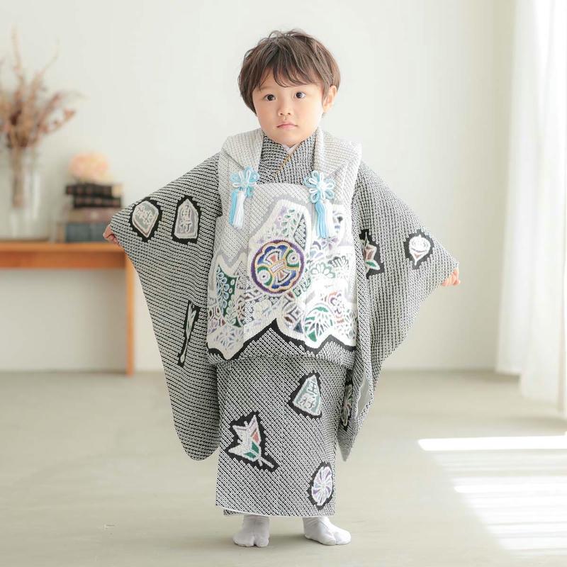総絞り被布フルセット♡七五三 3歳 男の子 一式 黒系 鷹