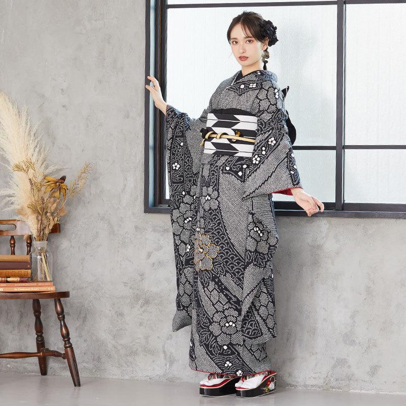 振袖レンタル 黒 絞り 熨斗に牡丹(絹)(宅) 成人式 結婚式 モデル着用