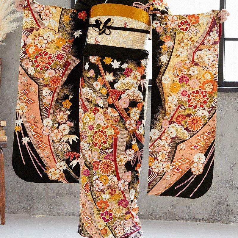 振袖レンタル 黒 熨斗豪華古典文様 (絹) 成人式 結婚式 対応身長154