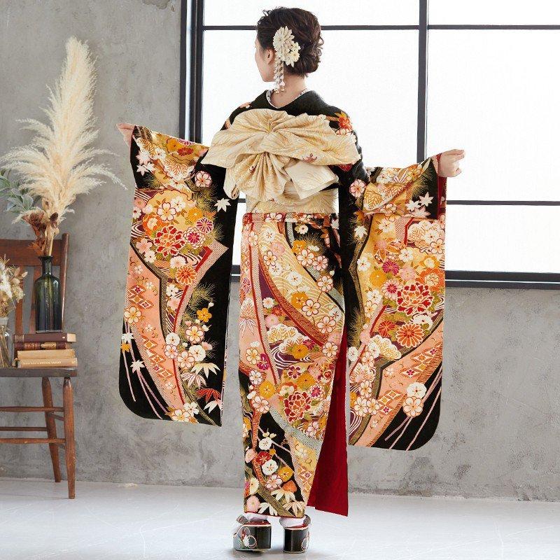 振袖レンタル 黒 熨斗豪華古典文様 (絹) 成人式 結婚式 対応身長154