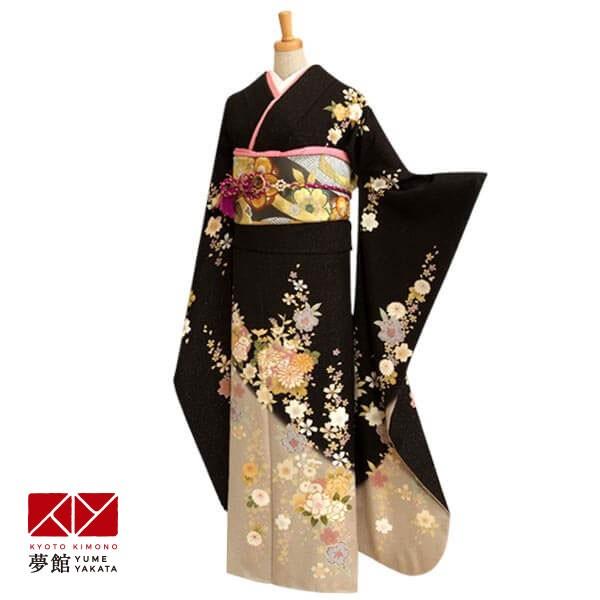 ブランド登録なし - 振袖賃借  黒ラメ 菊と鞠薄墨色ぼかし(絹) 成年者式 御芽出度 一点物 相応う身の長154〜165珊 2〜11月利用 R162 着物、浴衣-レンタル、各種サービス