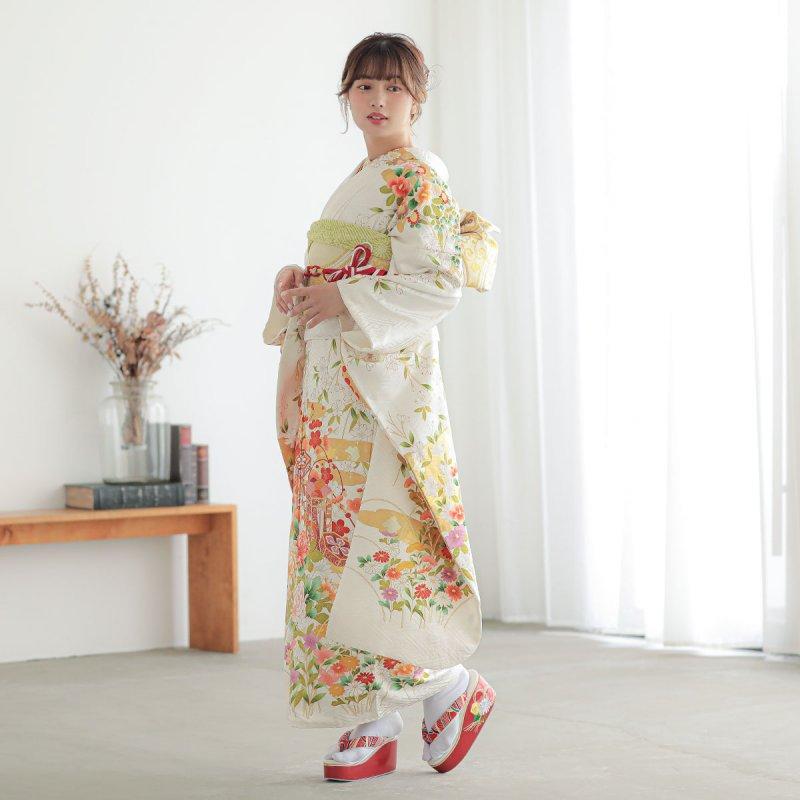 振袖レンタル  白 貝桶に枝垂桜と菊 成人式 結婚式 対応身長154〜165cm 2〜11月利用 R1975の画像