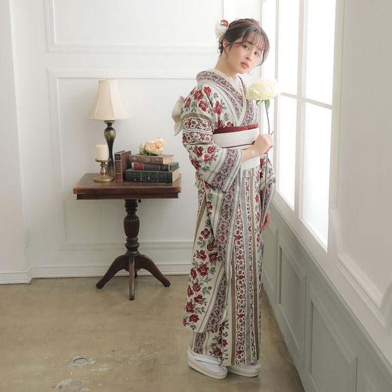振袖レンタル 和風館  生成 ゴブラン織調薔薇 成人式 結婚式 対応身長154〜165cm 2〜11月利用 R2034の画像