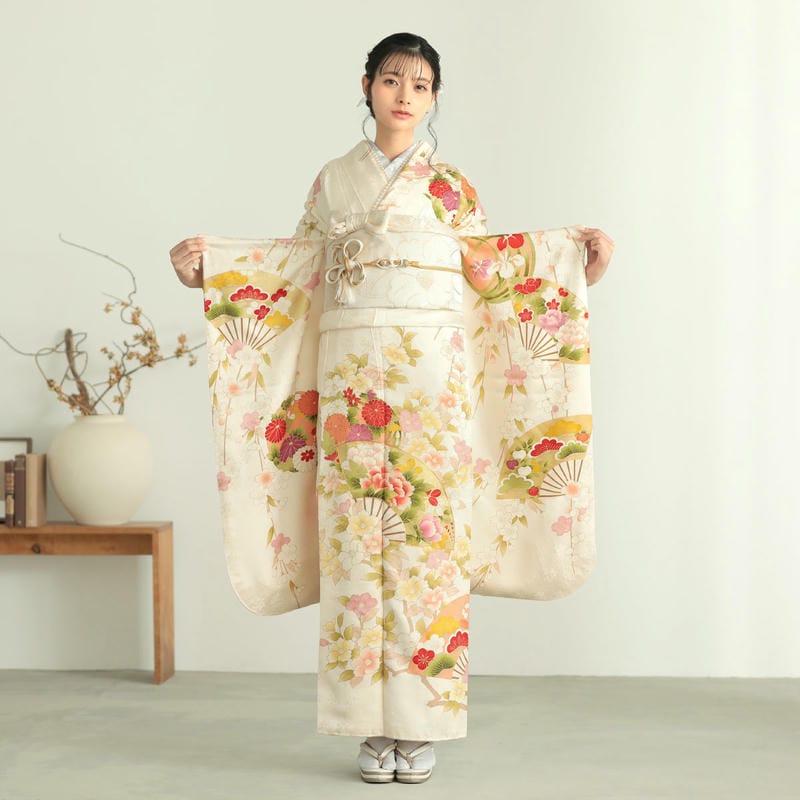 振袖レンタル  オフホワイト 扇面花丸文に椿 成人式 結婚式 対応身長146〜153cm 2〜11月利用 R2084の画像