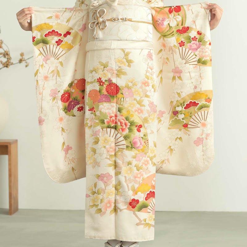 振袖レンタル  オフホワイト 扇面花丸文に椿 成人式 結婚式 対応身長146〜153cm 2〜11月利用 R2084の画像