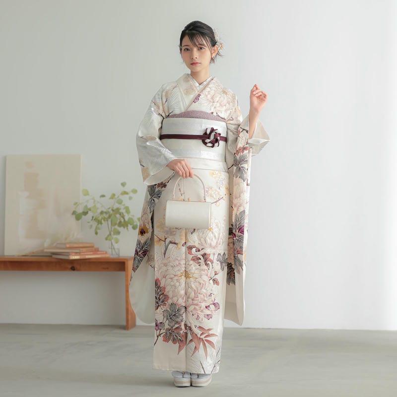 SALE 振袖レンタル 白 菊に松竹梅 成人式 結婚式 対応身長154 SALE 振袖レンタル 白 菊に松竹梅 成人式 結婚式 対応身長154