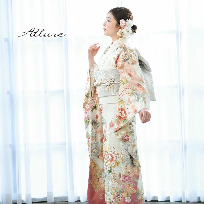 振袖レンタル Allure オフホワイト 手毬に牡丹 成人式 結婚式 対応身長