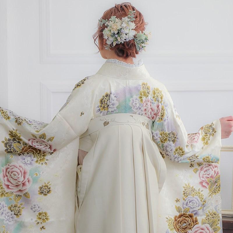 ももちゃん様 振袖5点セット 薔薇 ホワイトレースセット ももちゃん様 振袖5点セット 薔薇 ホワイトレースセット ももちゃん様