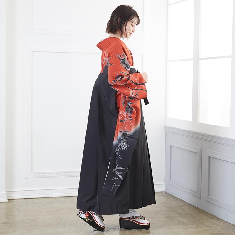 卒業式 袴セット 赤×黒 紅型 四季花鳥苑(絹)(宅)一点物 レンタル 卒業式 袴セット 赤×黒 紅型 四季花鳥苑(絹)(宅)一点物 レンタル
