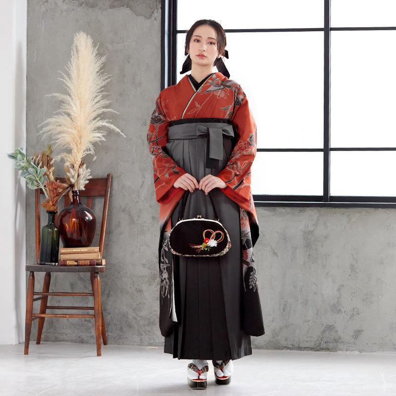 卒業式 袴セット 朱赤×黒 四季花鳥苑(絹)モデル着用小物セット 卒業式 袴セット 朱赤×黒 四季花鳥苑(絹)モデル着用小物セット