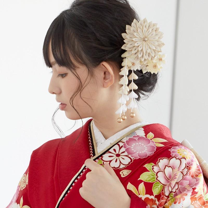 振袖 レンタル 成人式 結婚式 赤 花紋に花くす玉12月〜1月利用 振袖 レンタル 成人式 結婚式 赤 花紋に花くす玉12月〜1月利用
