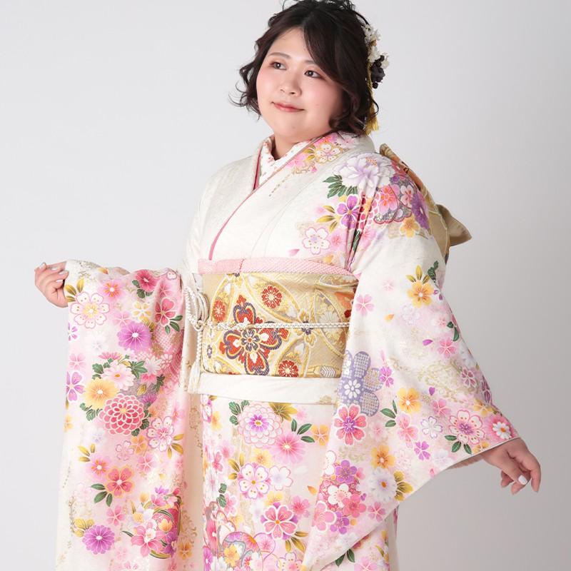 振袖 レンタル 成人式 結婚式 白 花紋に牡丹(絹)(w) 一点物 12月〜1月利用 対応身長150〜160cm RS1118の画像