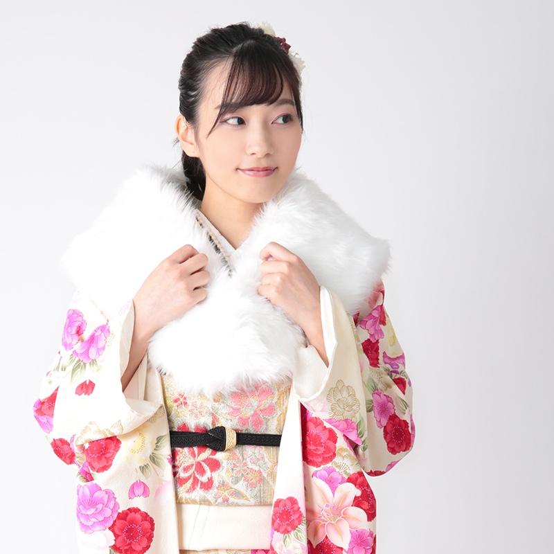 振袖 レンタル 成人式 結婚式 白 百合と八重桜(絹)(宅) 一点物 12月〜1月利用 対応身長154〜165cm RS1299の画像
