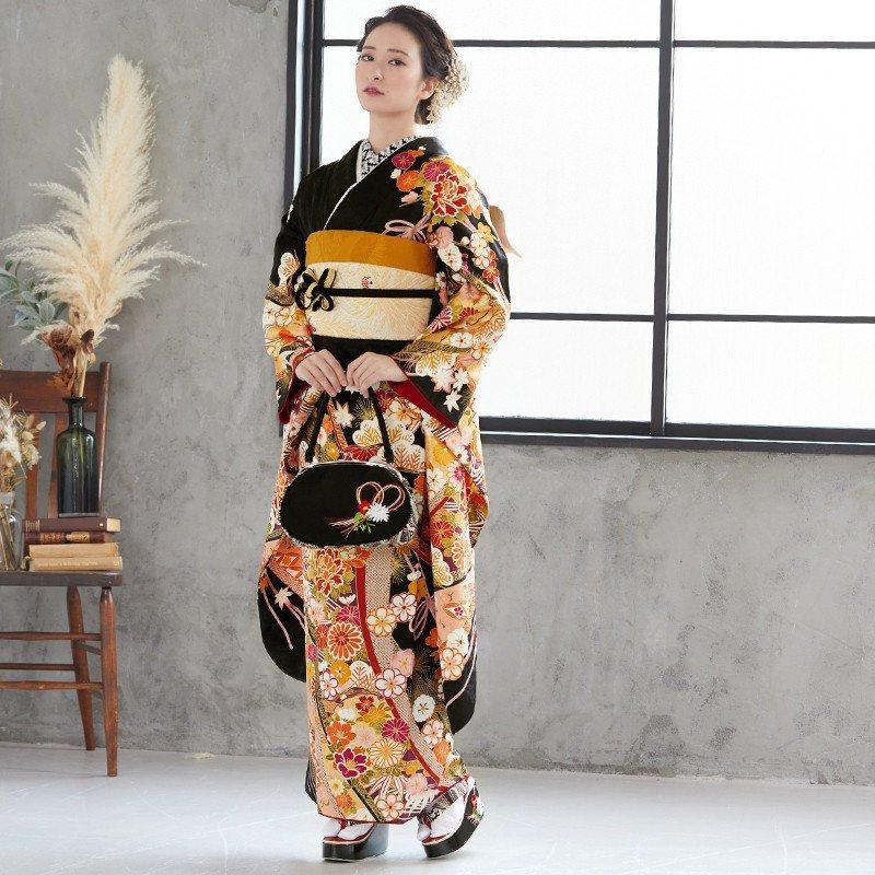 ◆1823◆アンティーク着物　黒振袖　錦紗縮緬　定価38,000円　和装着物 振袖 レンタル 成人式 結婚式 黒 熨斗豪華古典文様 (絹)12月〜1月利用