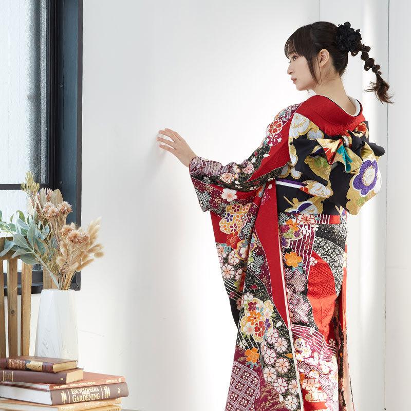 【通常品】 振袖 レンタル 成人式 結婚式 赤 花尽くし（絹） 一点物12月〜1月利用 対応身長154〜165cm RS1701 【DG1508541510】(55080円)