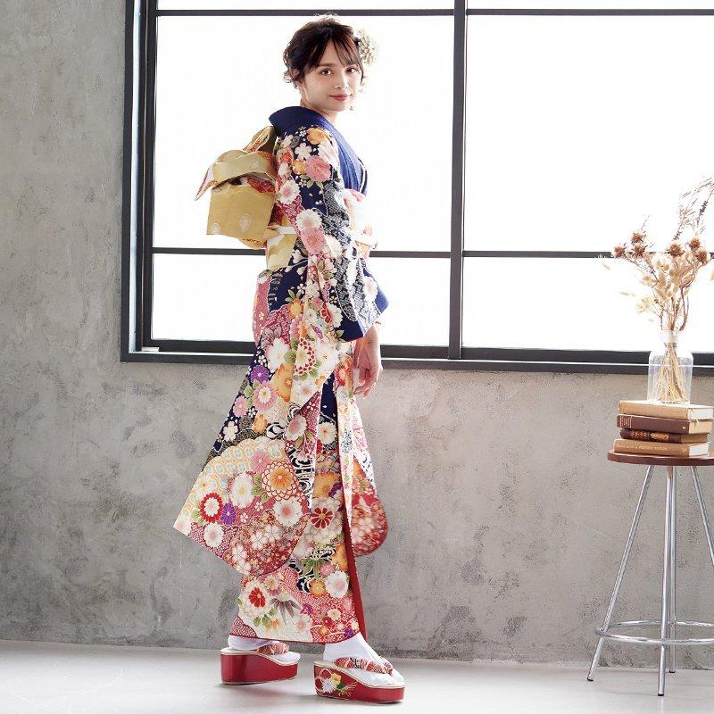 振袖 レンタル 成人式 結婚式 濃紺 桧扇に花と宝尽し12月〜1月 振袖 レンタル 成人式 結婚式 濃紺 桧扇に花と宝尽し12月〜1月