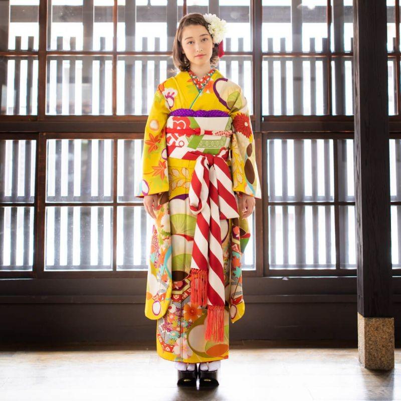 振袖 レンタル 成人式 結婚式 黄色 貝桶と桧扇に梅(絹) 芸艸堂 12月〜1月利用 対応身長154〜165cm RS1882の画像