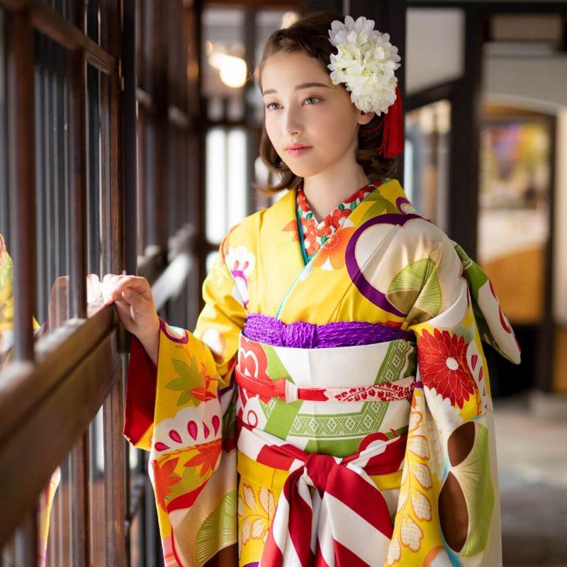 振袖 レンタル 成人式 結婚式 黄色 貝桶と桧扇に梅(絹) 芸艸堂 12月〜1月利用 対応身長154〜165cm RS1882の画像