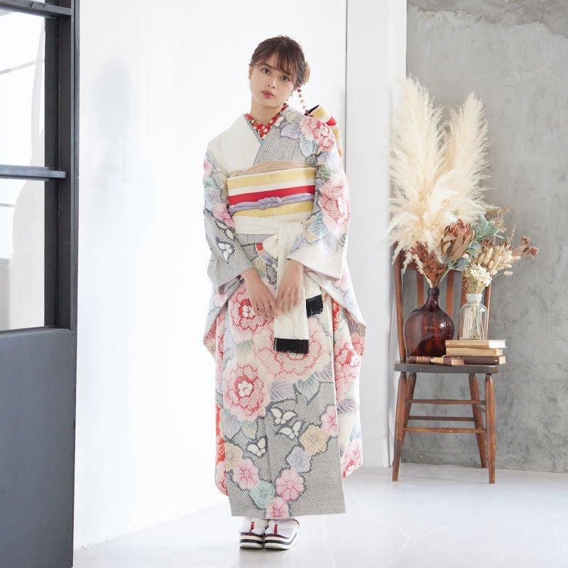 本日23時まで限界価格セール中⏰✨コメント欄必見‼️✨【高級 絞り振袖５点セット】 本日23時まで限界価格セール中⏰✨コメント欄必見‼️✨【高級