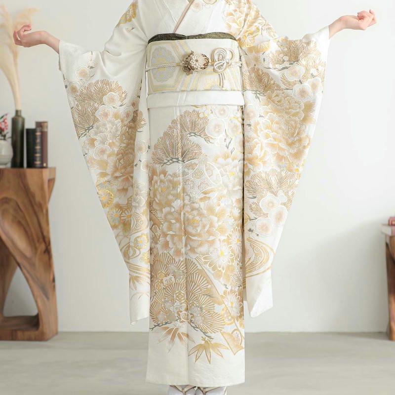 振袖 レンタル 成人式 結婚式 白金 牡丹に松竹梅12月〜1月利用 対応