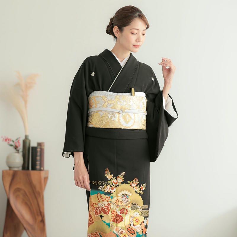 YUMI KATSURA（ユミカツラ） 黒留袖 レンタル 桂由美 結婚式 雲取り扇